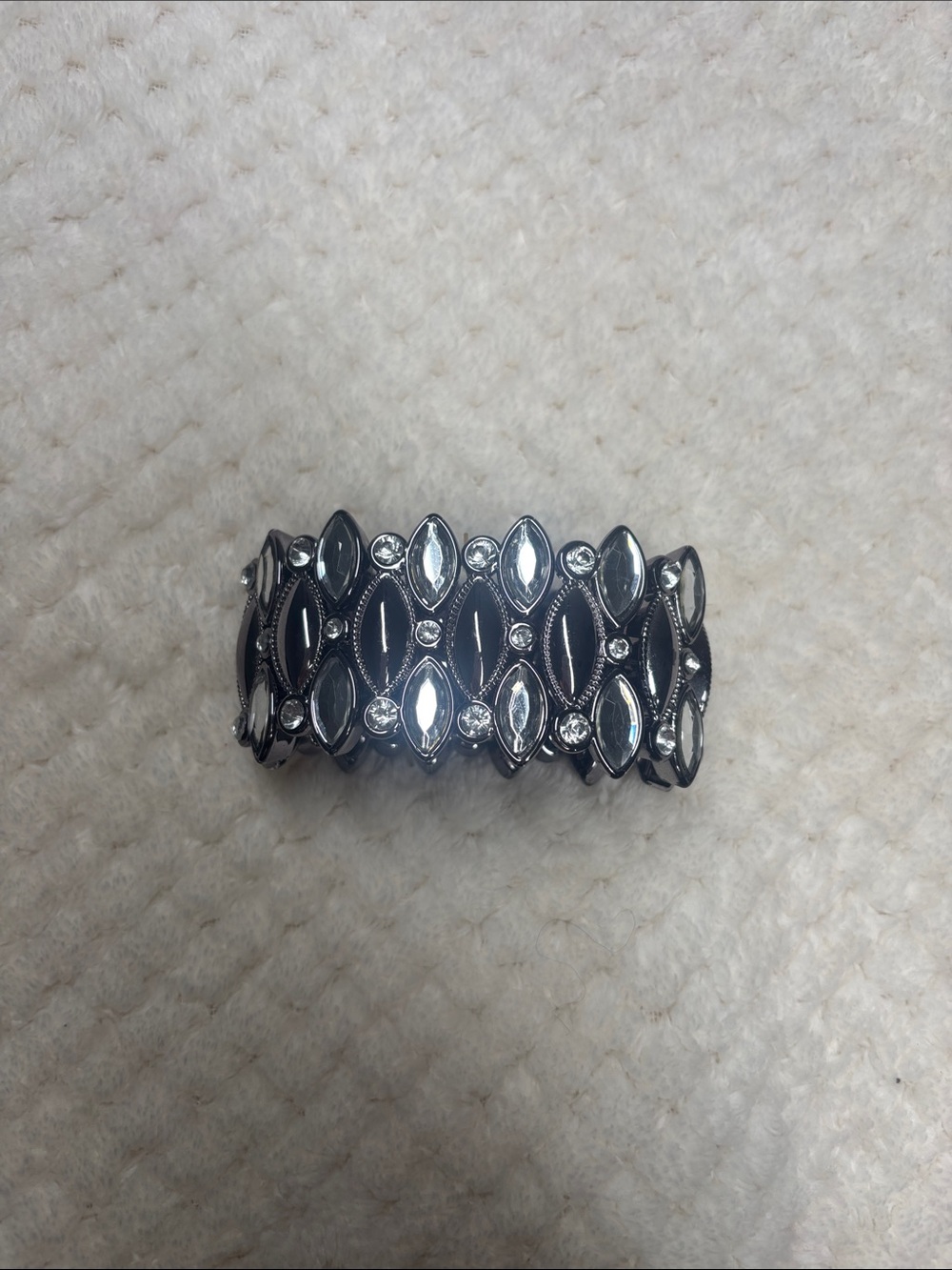 Silver Marquise Stretch Bracelet - Elegant Women's Jewelry